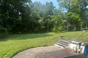 40 Maplewood Dr, Northport, NY 11768 - Photo 33