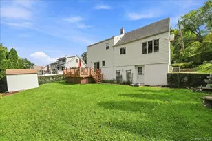 44 Montrose Rd, Yonkers, NY 10710 - Photo 19