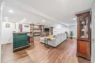60 Westwood Ave, Deer Park, NY 11729 - Photo 27