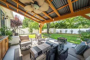60 Westwood Ave, Deer Park, NY 11729 - Photo 9
