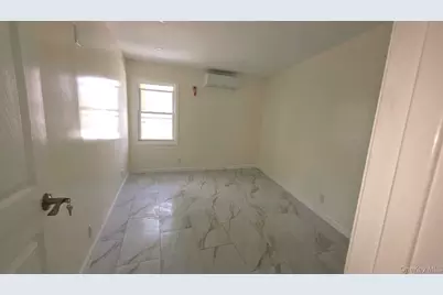 124-05 Jamaica Avenue #2R, Richmond Hill, NY 11418 - Photo 3