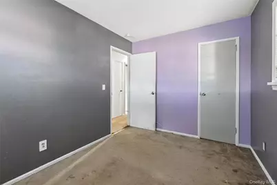 2719 Connecticut Avenue, Medford, NY 11763 - Photo 15