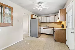 2719 Connecticut Ave, Medford, NY 11763 - Photo 5