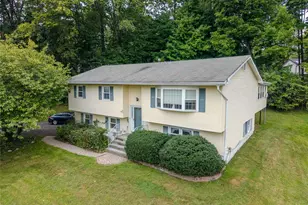 60 Gerardine Pl, New City, NY 10956 - Photo 3