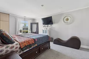 33 Fairview Cir, Middle Island, NY 11953 - Photo 17
