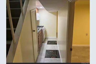 20507 118th Avenue, Jamaica, NY 11412 - Photo 13