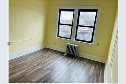 20507 118th Avenue, Jamaica, NY 11412 - Photo 5