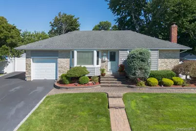 53 Burlington Avenue, Deer Park, NY 11729 - Photo 19