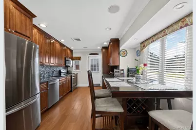 53 Burlington Avenue, Deer Park, NY 11729 - Photo 3