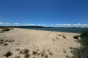1000 9th St, Greenport, NY 11944 - Photo 19