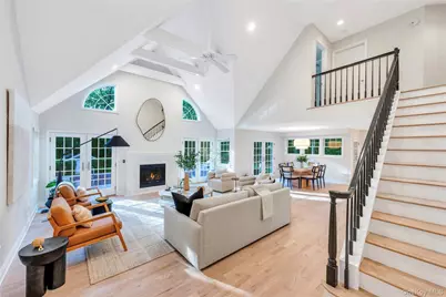 117 Montauk Boulevard, East Hampton, NY 11937 - Photo 9