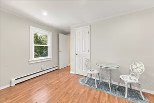 11 Oak Ave, Bronx, NY 10465 - Photo 9