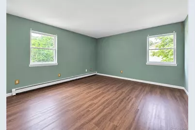 6 Gordal Lane, Coram, NY 11727 - Photo 9