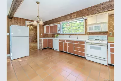 177 Prospect Avenue, Sea Cliff, NY 11579 - Photo 15