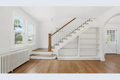 12 Summit Boulevard, Westhampton, NY 11977 - Photo 5