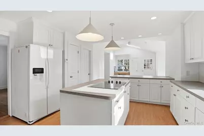 12 Summit Boulevard, Westhampton, NY 11977 - Photo 7