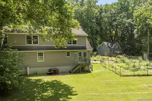 13-14 Creekside Pl, Pleasant Valley, NY 12569 - Photo 45
