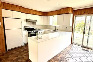 240-53 66th Ave, Little Neck, NY 11362 - Photo 5