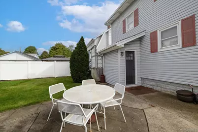 47 Chester Court, Oceanside, NY 11572 - Photo 25
