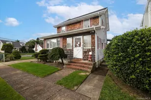 47 Chester Ct, Oceanside, NY 11572 - Photo 27
