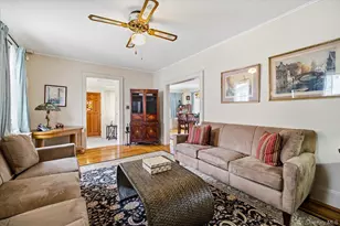 47 Chester Ct, Oceanside, NY 11572 - Photo 9