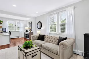 12 Pulaski Pl, Port Washington, NY 11050 - Photo 5