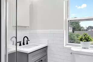 12 Pulaski Pl, Port Washington, NY 11050 - Photo 21