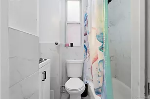 1038 E 224th St, Bronx, NY 10466 - Photo 9