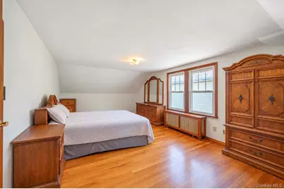 49 Collins Avenue, Kings Park, NY 11754 - Photo 15