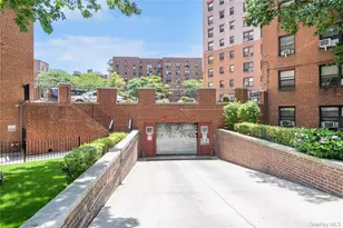 99-32 66th Rd, Rego Park, NY 11374 - Photo 19