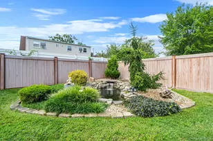 204 W 3rd St, Deer Park, NY 11729 - Photo 7
