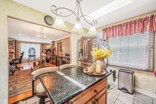 204 W 3rd St, Deer Park, NY 11729 - Photo 17