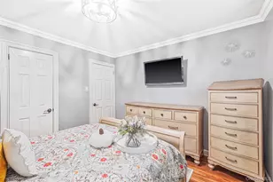 204 W 3rd St, Deer Park, NY 11729 - Photo 23