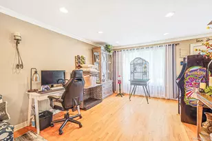 204 W 3rd St, Deer Park, NY 11729 - Photo 13