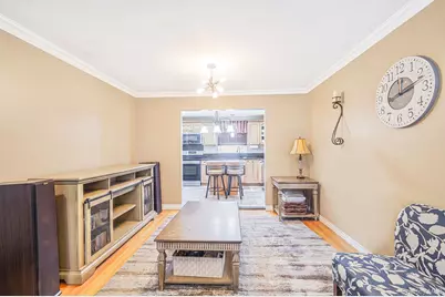 204 W 3rd Street, Deer Park, NY 11729 - Photo 11