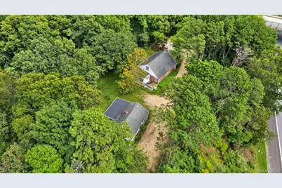 45 Peconic Road, Hampton Bays, NY 11946 - Photo 17