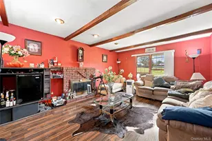 124 E Woodside Ave, Patchogue, NY 11772 - Photo 3