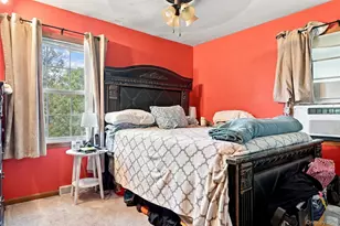 124 E Woodside Ave, Patchogue, NY 11772 - Photo 17