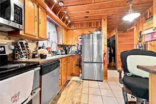 124 E Woodside Ave, Patchogue, NY 11772 - Photo 13