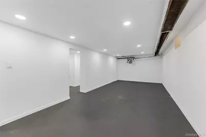 1073 McBride Street, Far Rockaway, NY 11691 - Photo 33