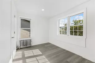 10-73 McBride St, Far Rockaway, NY 11691 - Photo 25
