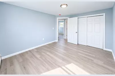 10 Frank Avenue, Bellmore, NY 11710 - Photo 19
