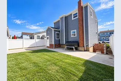10 Frank Avenue, Bellmore, NY 11710 - Photo 27