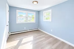 10 Frank Ave, Bellmore, NY 11710 - Photo 17