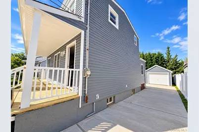 10 Frank Avenue, Bellmore, NY 11710 - Photo 5