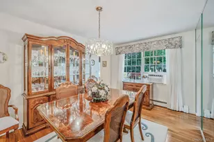 24 Spruce St, Smithtown, NY 11787 - Photo 17