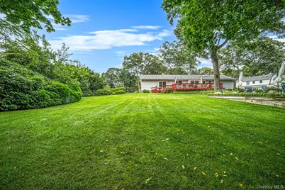 24 Spruce Street, Smithtown, NY 11787 - Photo 7
