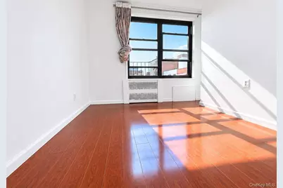 132-35 Sanford Avenue #5R, Flushing, NY 11355 - Photo 9