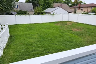 220 Lehrer Ave, Elmont, NY 11003 - Photo 5