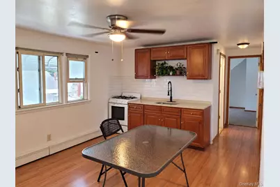 220 Lehrer Avenue, Elmont, NY 11003 - Photo 15